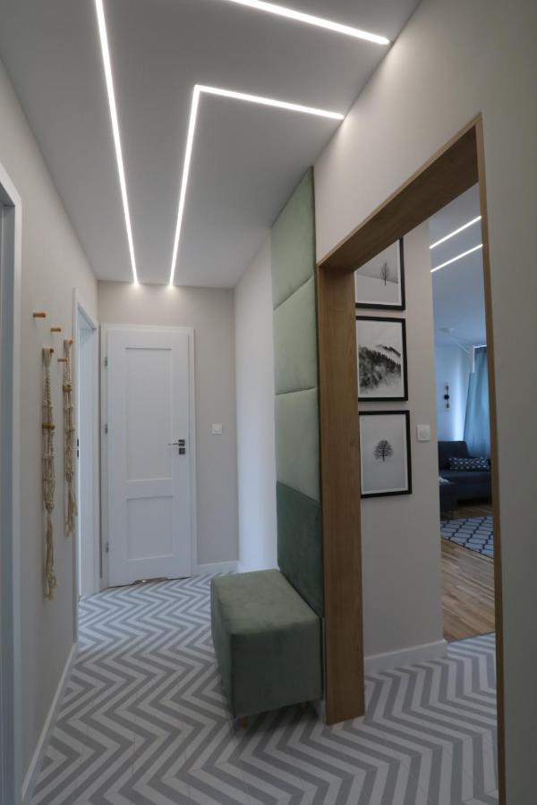 Romaszewskiego Zoliborz Bedroom Pokoj Metro Varşova Dış mekan fotoğraf