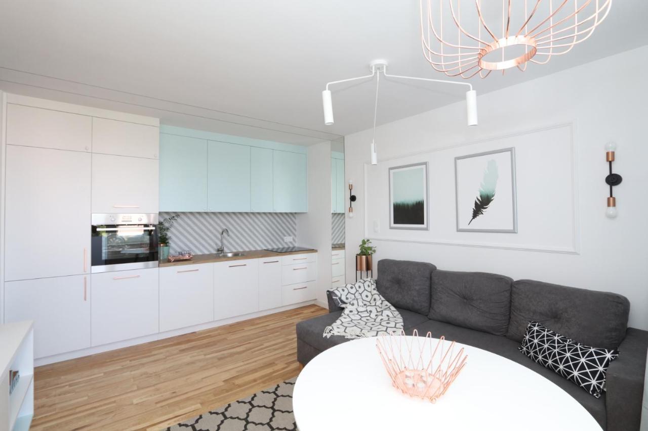 Romaszewskiego Zoliborz Bedroom Pokoj Metro Varşova Dış mekan fotoğraf