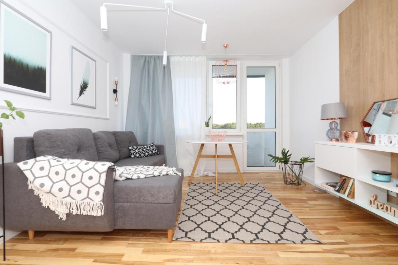 Romaszewskiego Zoliborz Bedroom Pokoj Metro Varşova Dış mekan fotoğraf